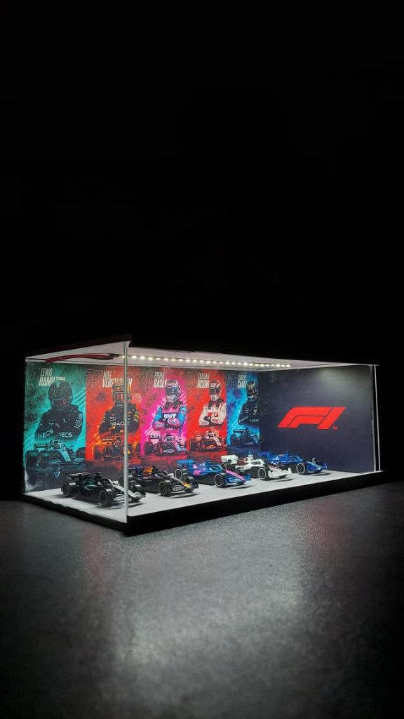 F1 diorama